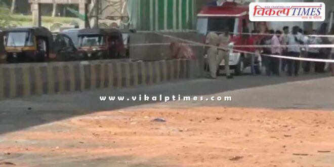 Under-construction metro slab collapses in mumbai