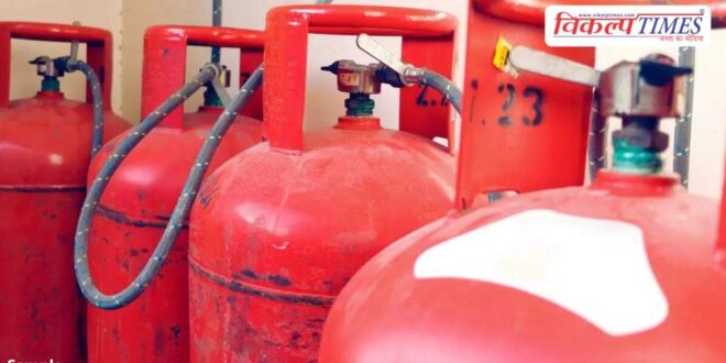 Gas cylinders become more expensive in india