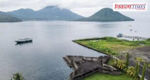 Indonesia hit by 7.4 magnitude earthquake