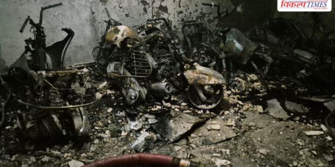 incident of fire in a five-story residential building in Tughlakabad Extension, Govindpuri, Delhi