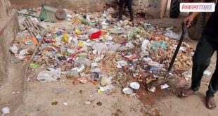 Heaps of garbage near Telan Panseri Balaji Temple Sawai Madhopur Vikalp Times
